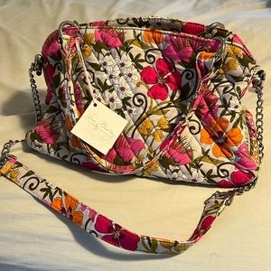 Vera Bradley chain bag in pattern Tea Garden